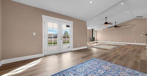 5305 Hoge Road, Reno, NV 89506 Photo