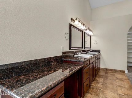 5305 Hoge Road, Reno, NV 89506 Photo