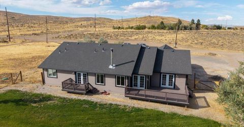 5305 Hoge Road, Reno, NV 89506 Photo