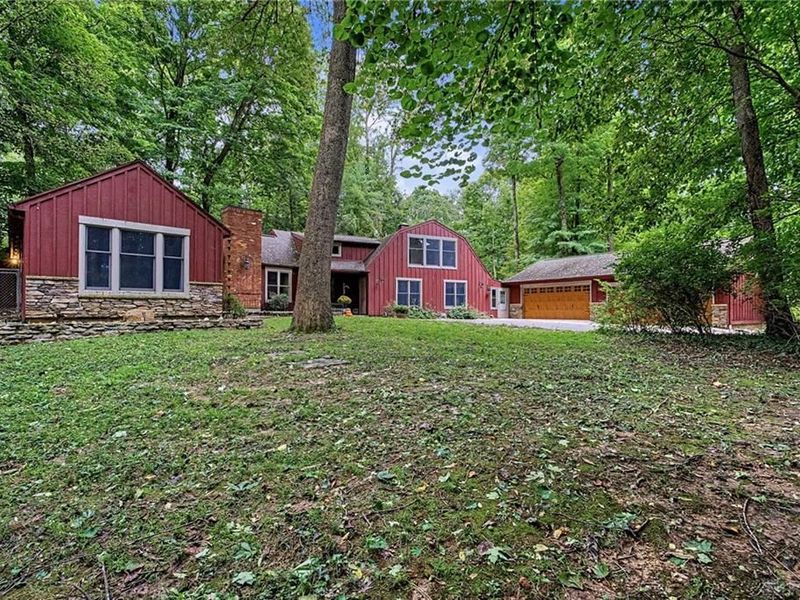195 Colonial Lane, Dayton, OH 45429 Photo 3