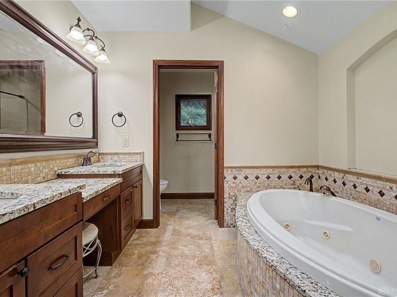 195 Colonial Lane, Dayton, OH 45429 Photo 37