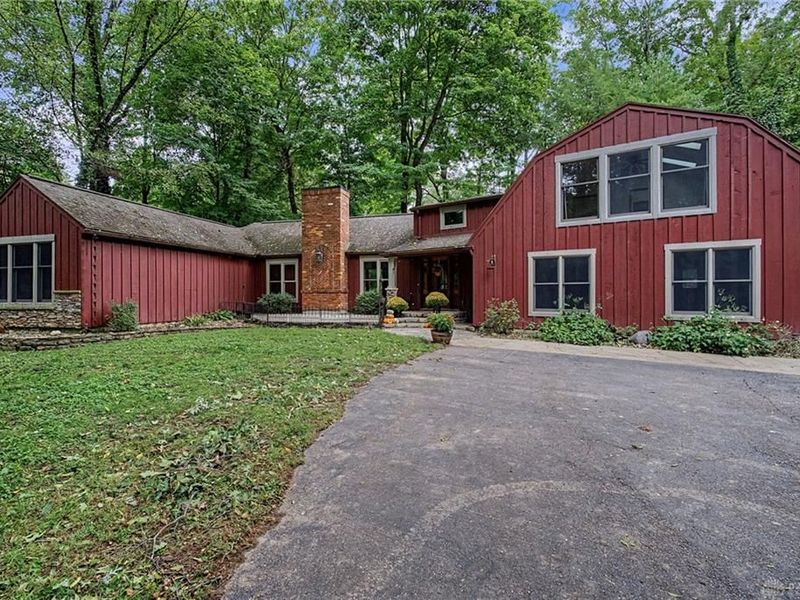195 Colonial Lane, Dayton, OH 45429 Photo 9