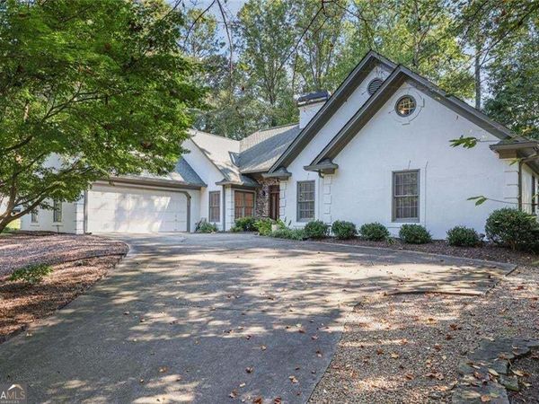 2117 Line Tree Lane, Powder Springs, GA 30127