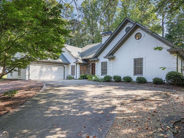 2117 Line Tree Lane, Powder Springs, GA 30127