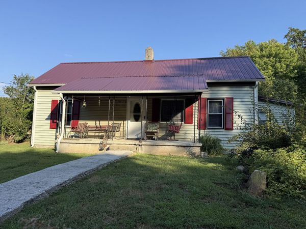 835 Vowell Mountain Ln , Rocky Top, TN 37769