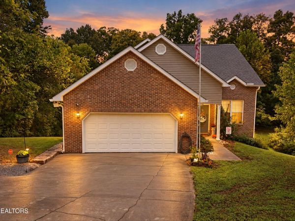 617 Kimberlin Heights Rd , Knoxville, TN 37920