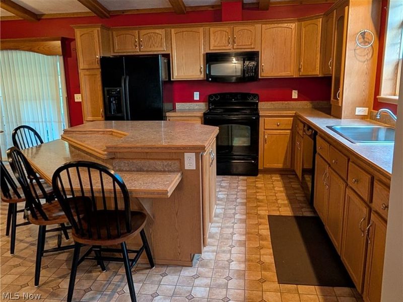 13683 E Pike Road, Cambridge, OH 43725 Photo 11