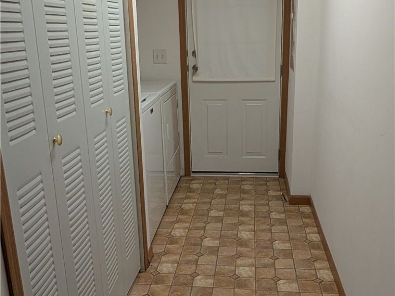 13683 E Pike Road, Cambridge, OH 43725 Photo 21