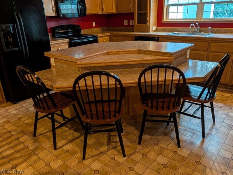 13683 E Pike Road, Cambridge, OH 43725 Photo 9