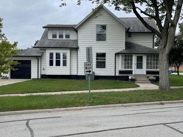 209 Miller Avenue , Swanton, OH 43558