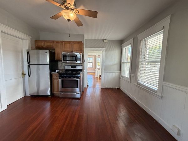 10 Prince, Unit 3, Salem, MA 01970