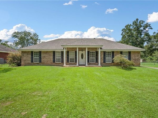 11250 Pioneer Road, Theodore, AL 36582