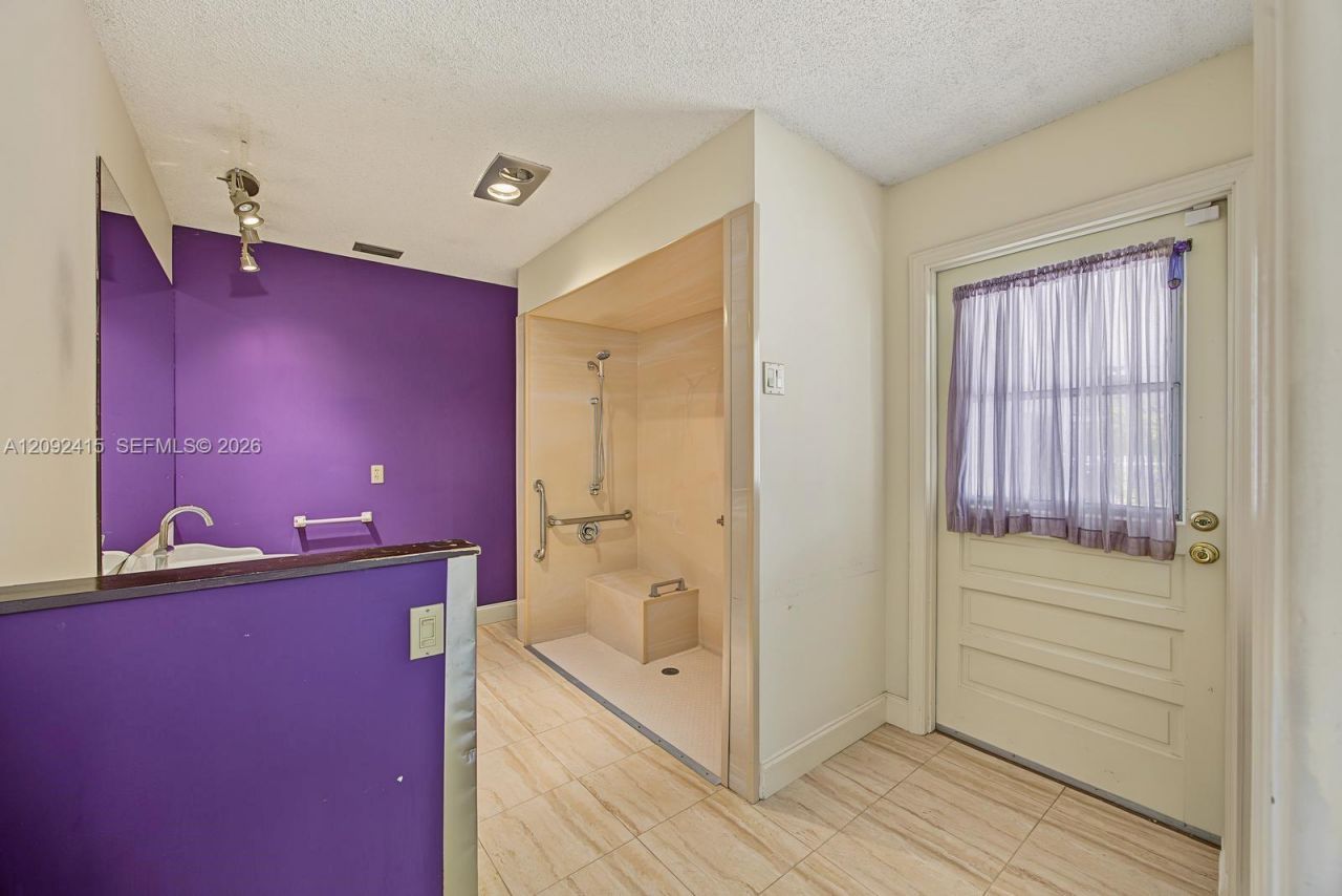 7320 SW 16th St , Plantation, FL 33317 Photo