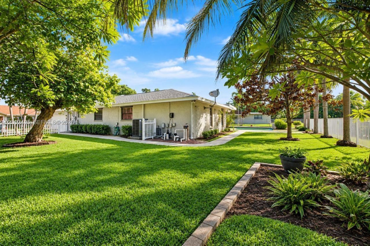 7320 SW 16th St , Plantation, FL 33317 Photo