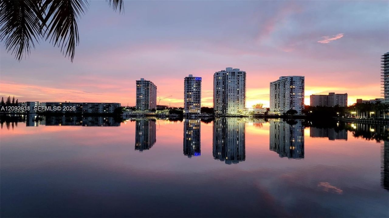 3010 Marcos Dr, Unit R205, Aventura, FL 33160 Photo