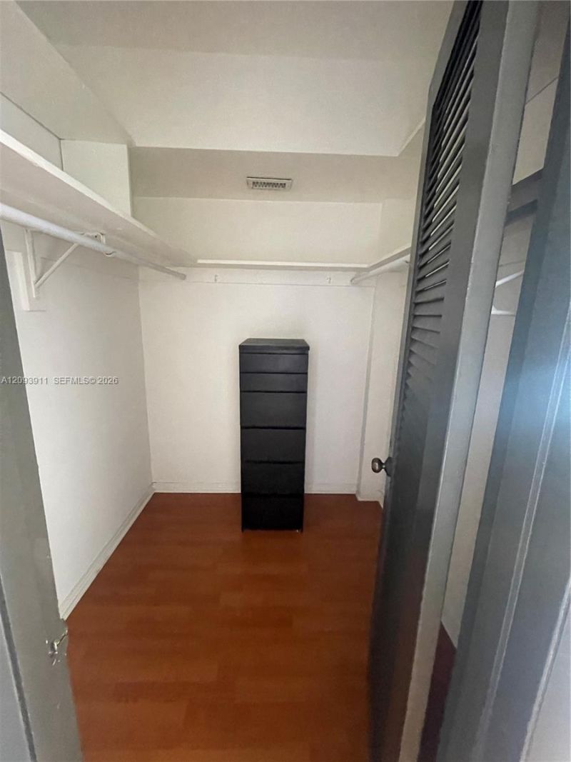 3010 Marcos Dr, Unit R205, Aventura, FL 33160 Photo