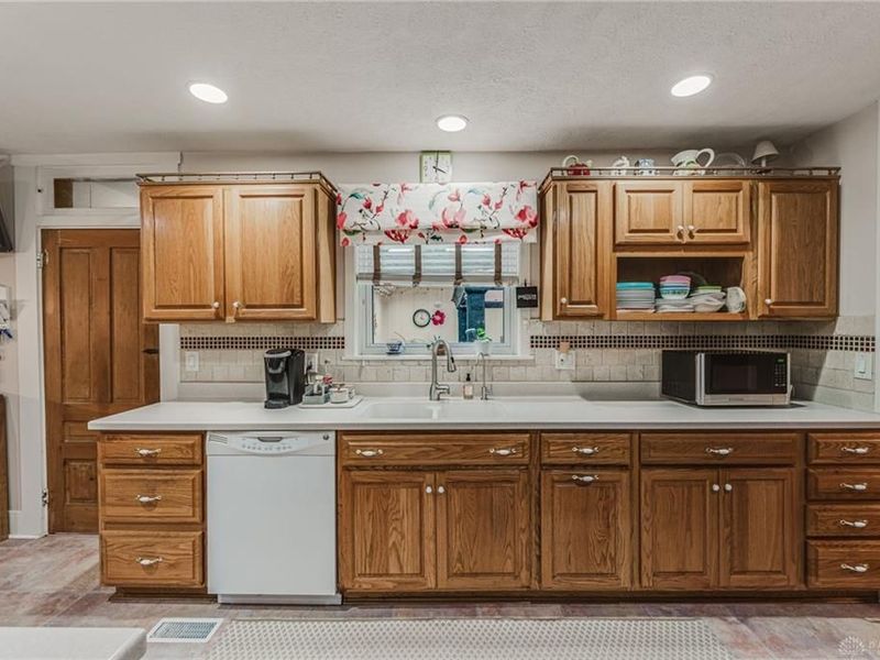 223 Western Avenue, Brookville, OH 45309 Photo 21