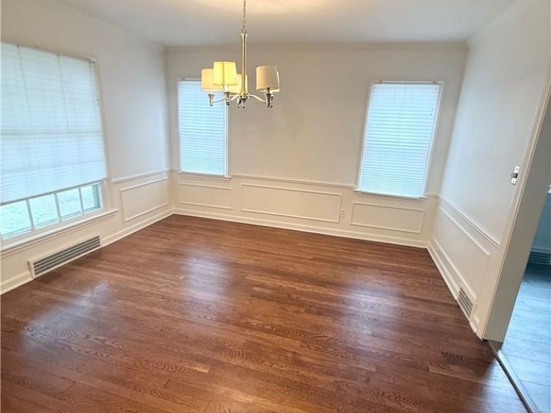 2339 Lalemant Road, University Heights, OH 44118 Photo 7