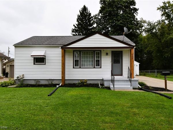 507 S Canal Street , Newton Falls, OH 44444