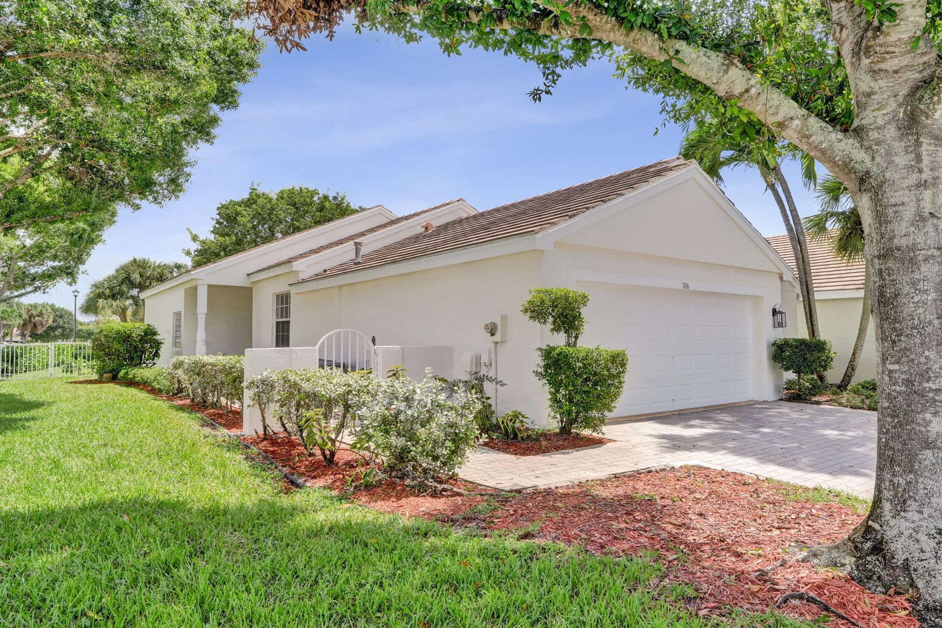 106 Hamilton Terrace, Royal Palm Beach, FL 33414 Photo
