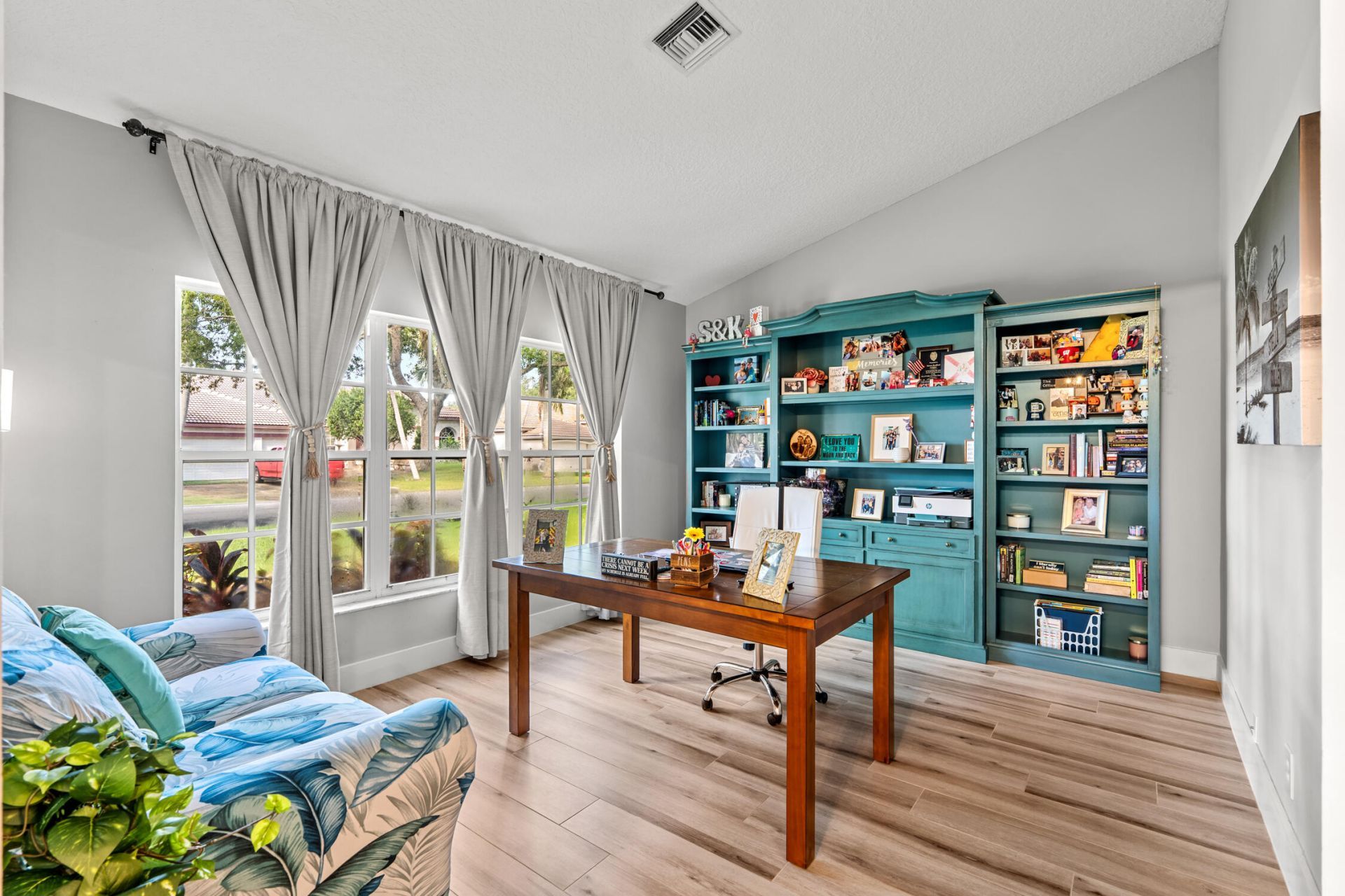 1531 NW 102nd Way, Coral Springs, FL 33071 Photo