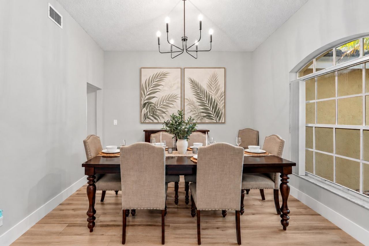 1531 NW 102nd Way, Coral Springs, FL 33071 Photo