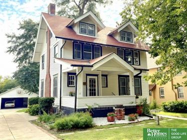 4829 Farnam Street, Omaha, NE 68132