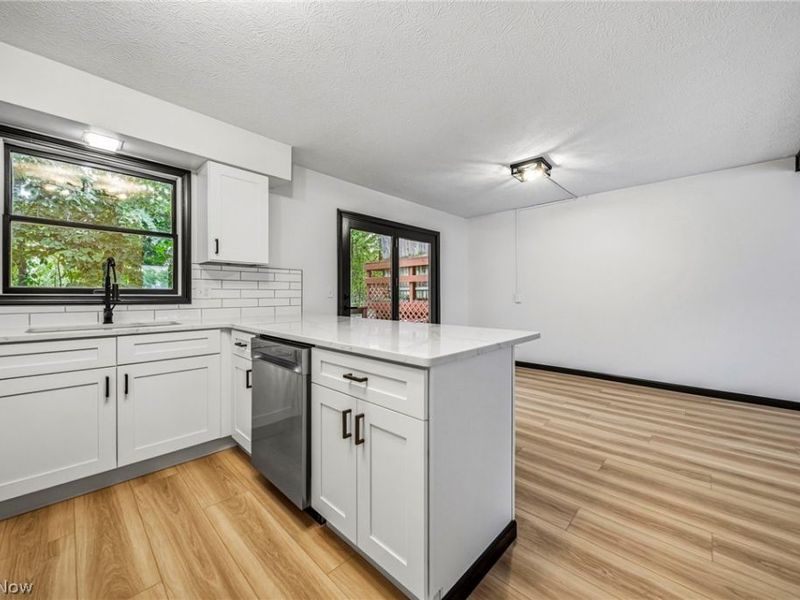 7029 Woodthrush Drive, Painesville, OH 44077 Photo 17