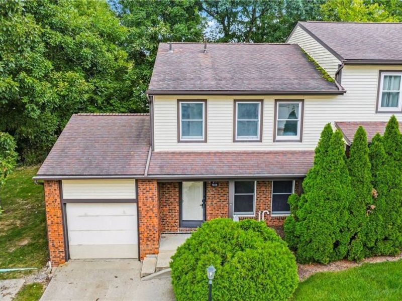 7029 Woodthrush Drive, Painesville, OH 44077 Photo 2