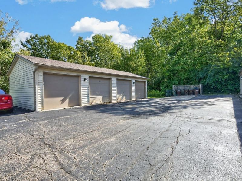 1625 W Augusta Boulevard, Unit 167, Fairfield, OH 45014 Photo 4