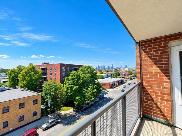 60-11 Broadway, Unit 6U, Woodside, NY 11377