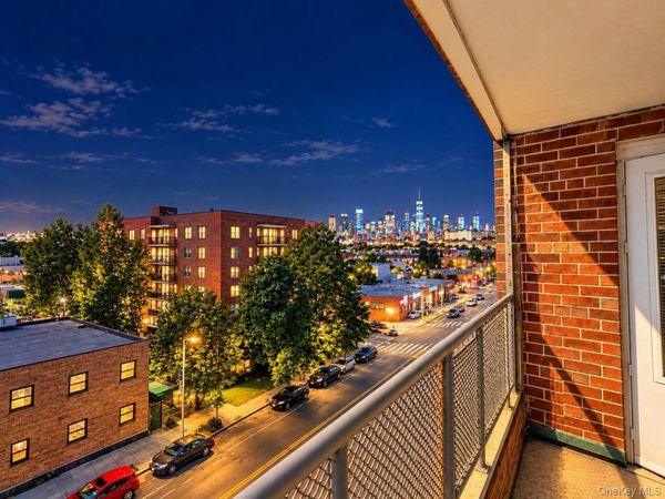 60-11 Broadway , Unit #6, Woodside, NY 11377