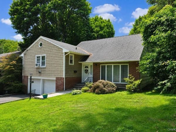 12 Charlotte Place , Hartsdale, NY 10530