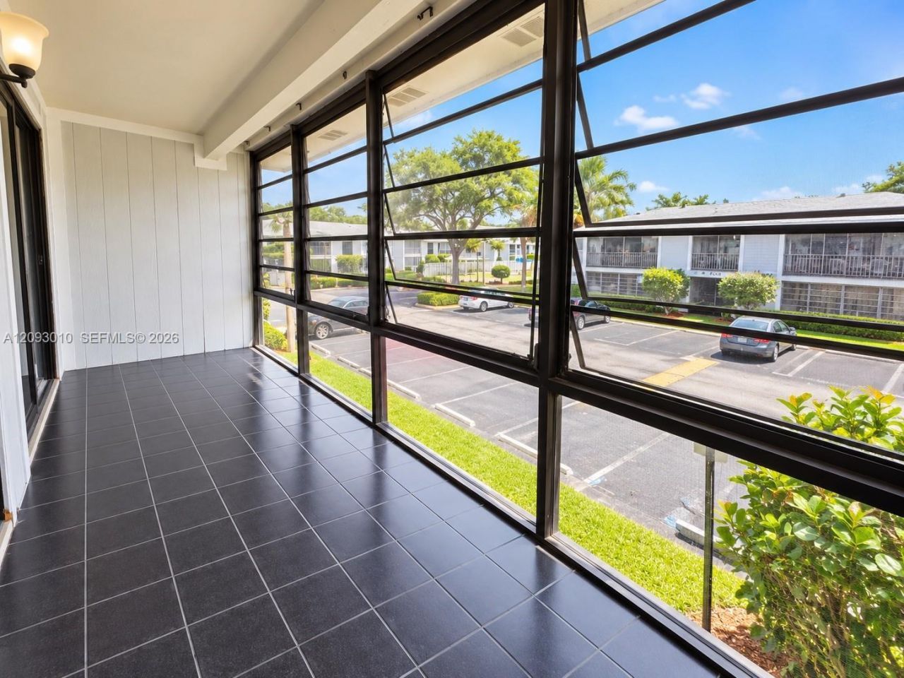 9731 Hammocks Blvd , Unit 204B, Miami, FL 33196 Photo