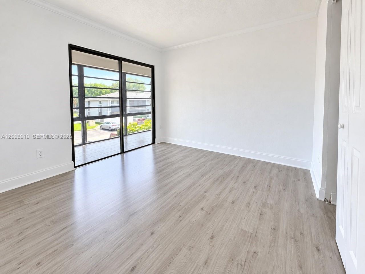 9731 Hammocks Blvd , Unit 204B, Miami, FL 33196 Photo