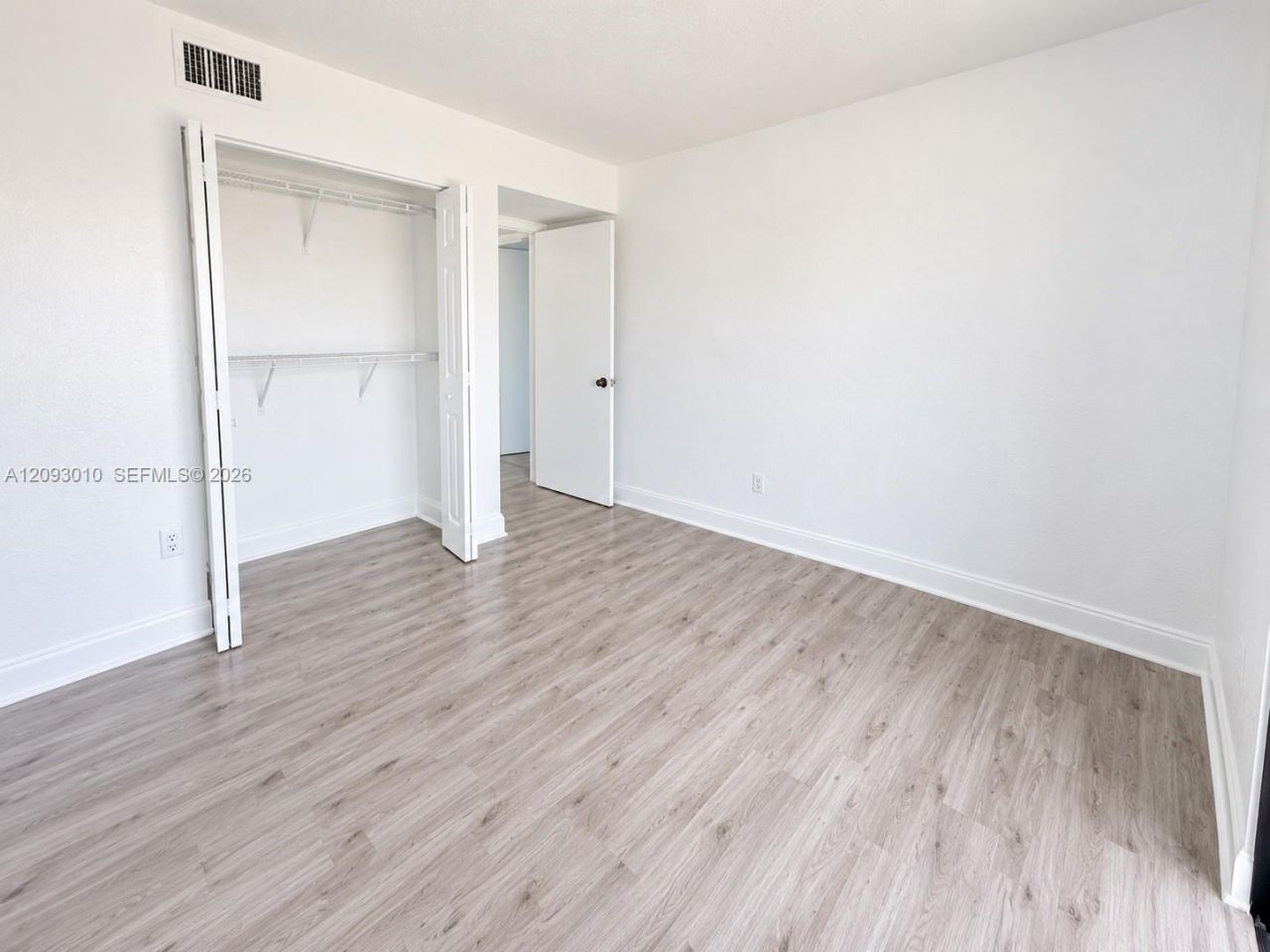 9731 Hammocks Blvd , Unit 204B, Miami, FL 33196 Photo