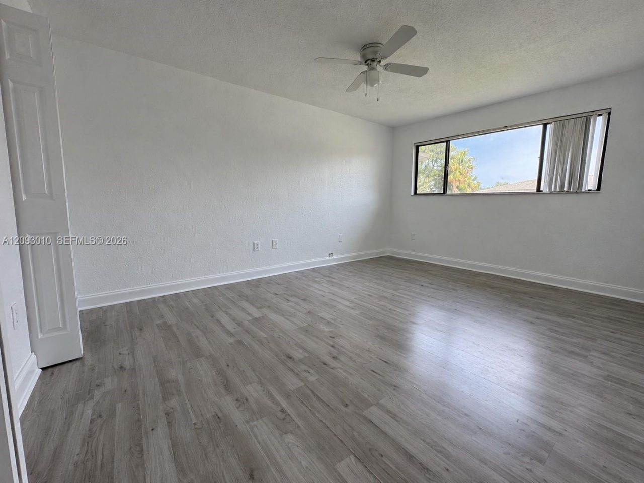 9731 Hammocks Blvd , Unit 204B, Miami, FL 33196 Photo