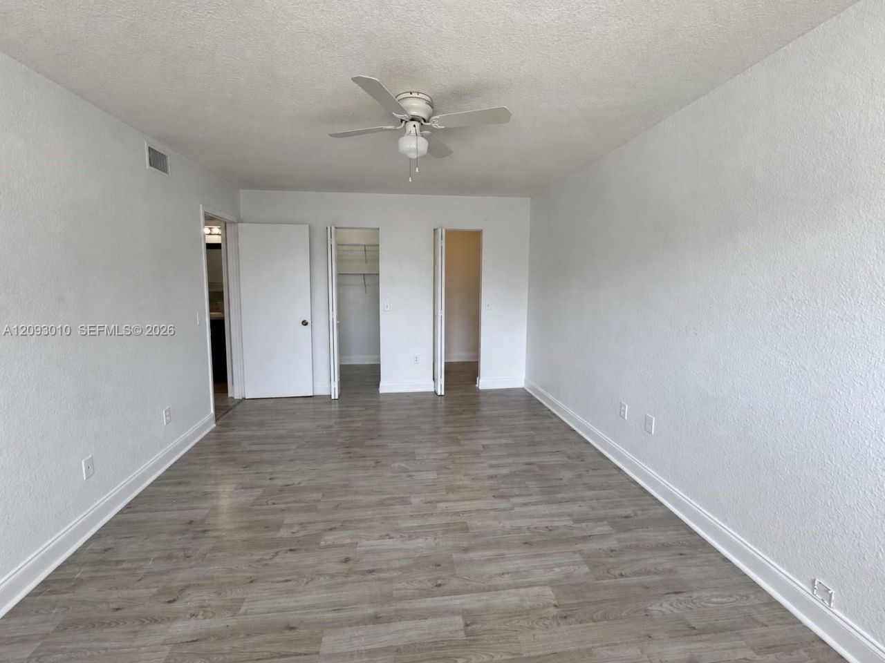 9731 Hammocks Blvd , Unit 204B, Miami, FL 33196 Photo