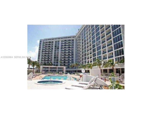 10275 Collins Ave , Unit 715, Bal Harbour, FL 33154