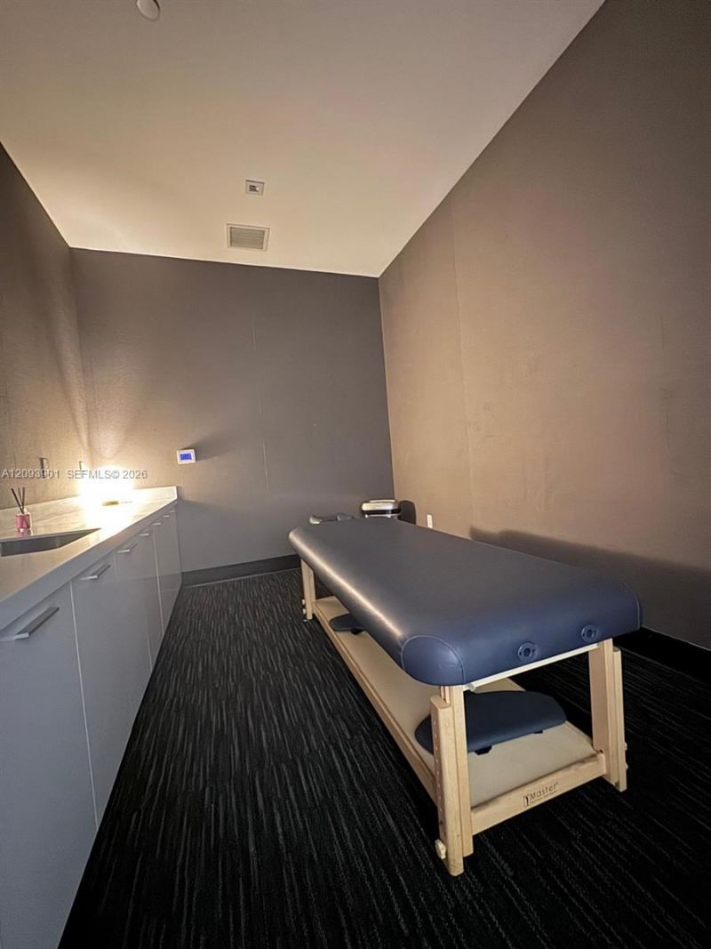 1600 NE 1st Ave , Unit 2509, Miami, FL 33132 Photo