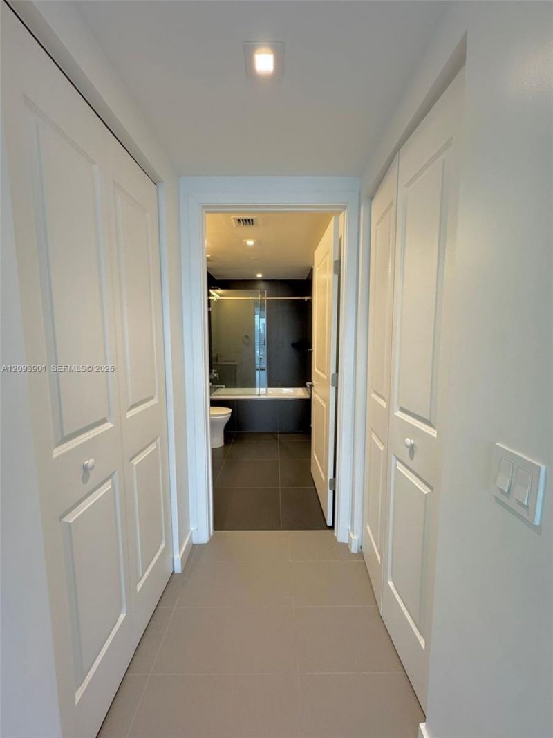 1600 NE 1st Ave , Unit 2509, Miami, FL 33132 Photo