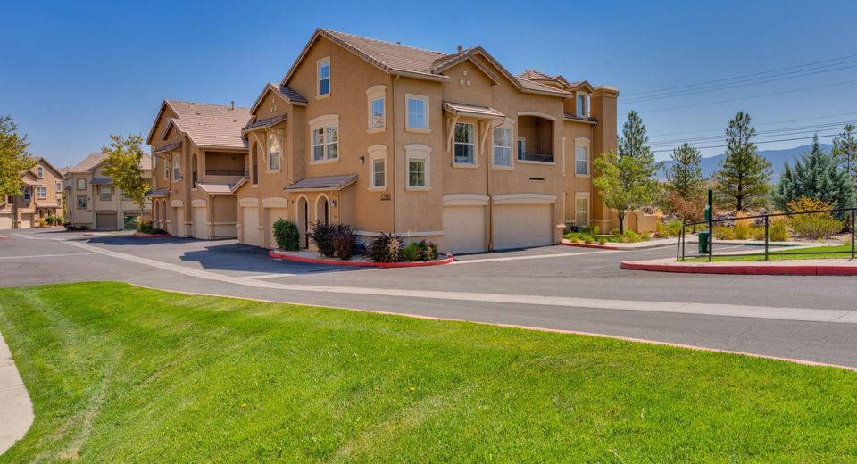 17000 Wedge Parkway, Unit 1221, Reno, NV 89511 Photo