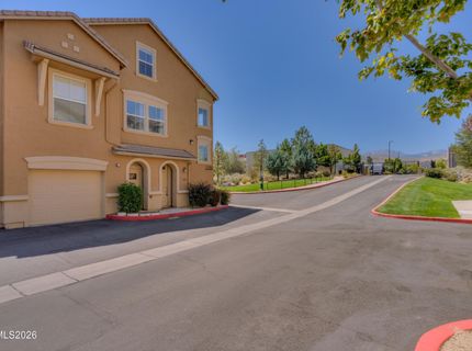 17000 Wedge Parkway, Unit 1221, Reno, NV 89511 Photo