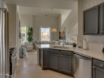 17000 Wedge Parkway, Unit 1221, Reno, NV 89511 Photo