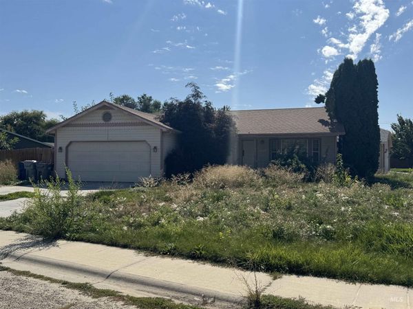 2425 Sagittarius Dr, Nampa, ID 83651