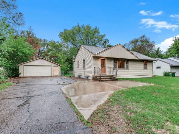11324 Quinn Street NW, Coon Rapids, MN 55433