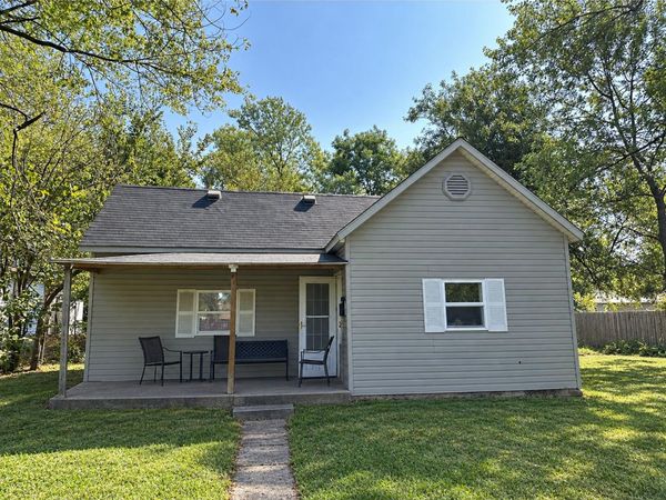 408 S Indiana Avenue , Columbus, KS 66725