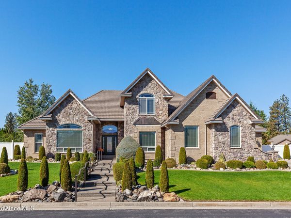 755 N COLES LOOP, Post Falls, ID 83854