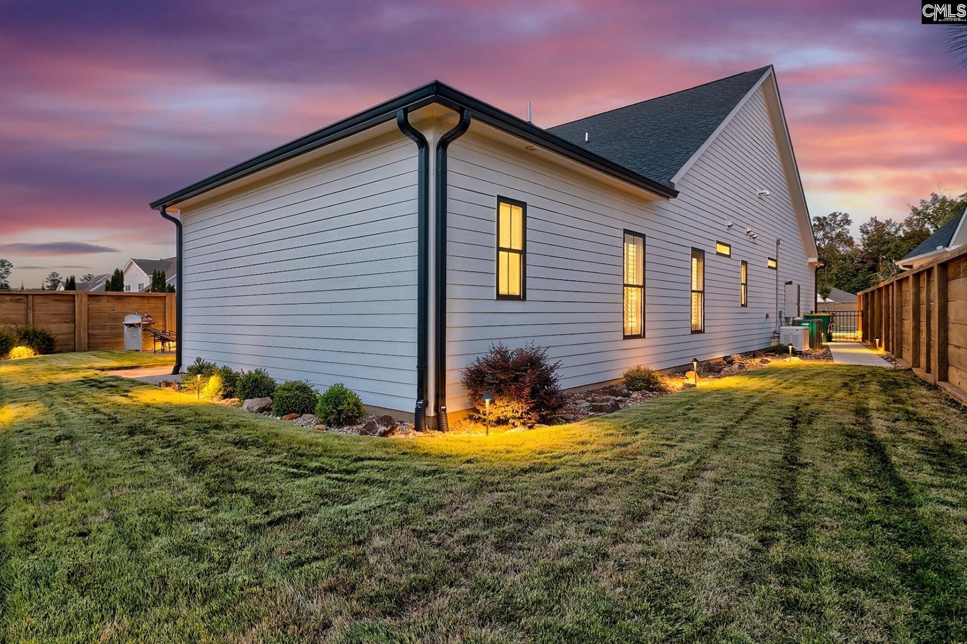 1043 Arbor Stroll Way Photo 36