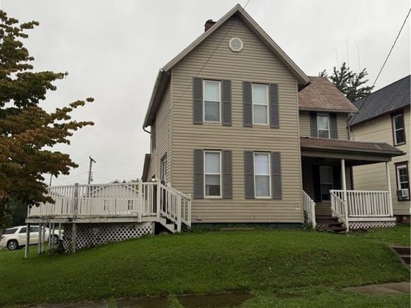 614 Hazlett Avenue NW, Canton, OH 44708